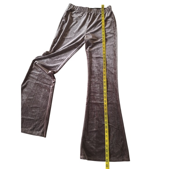 THML Anthropologie Women's velour chocolate flared pants  Sz M‎ - Picture 8 of 9